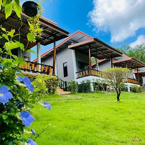 Phurin Thara Resort Ko Lanta