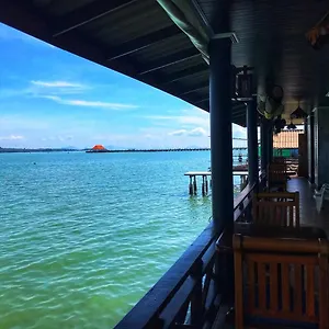 Mangrove House Lanta Old Town Gasthof Ko Lanta